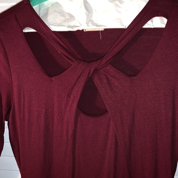 Twist neck 3/4 sleeve dress - Picture 2 of 3